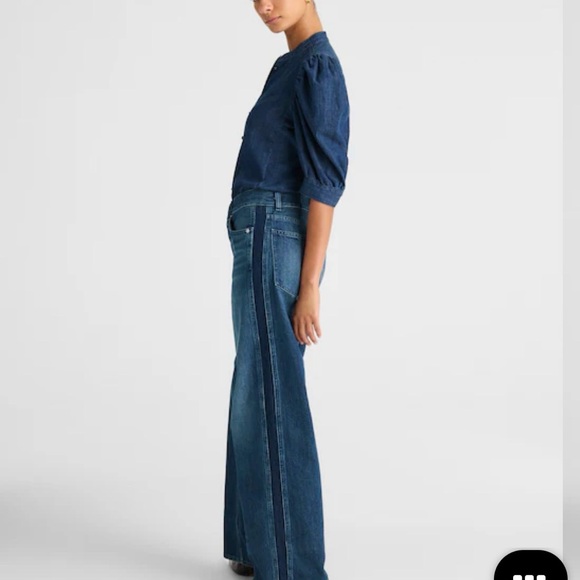 Madewell Denim - Madewell Low- Slung Baggy Jeans with darker blue stipe on side